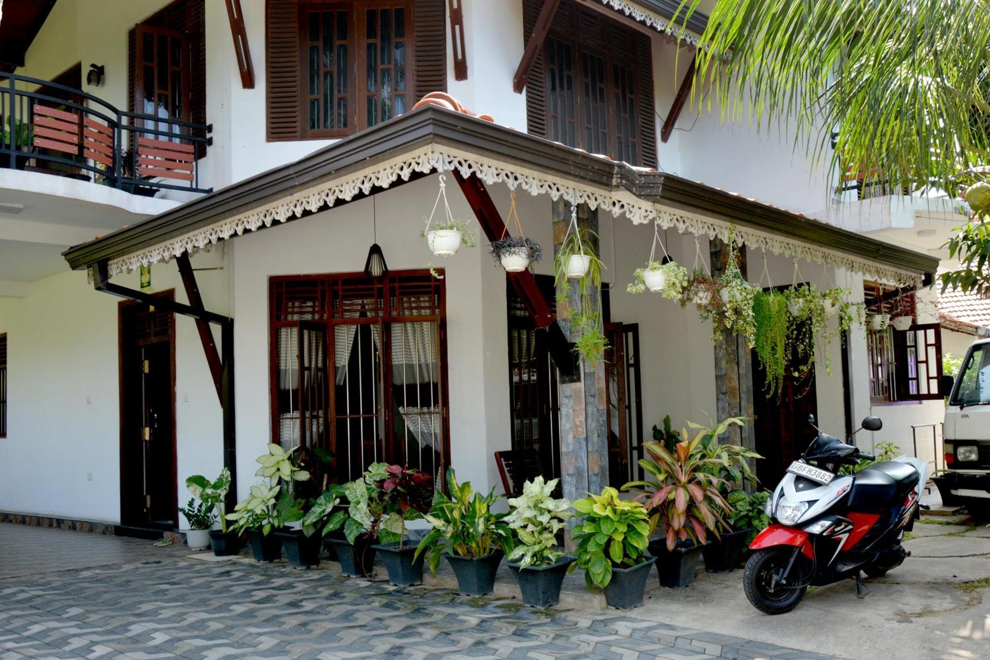 Sumimal Resort Polhena มาตารา ภายนอก รูปภาพ