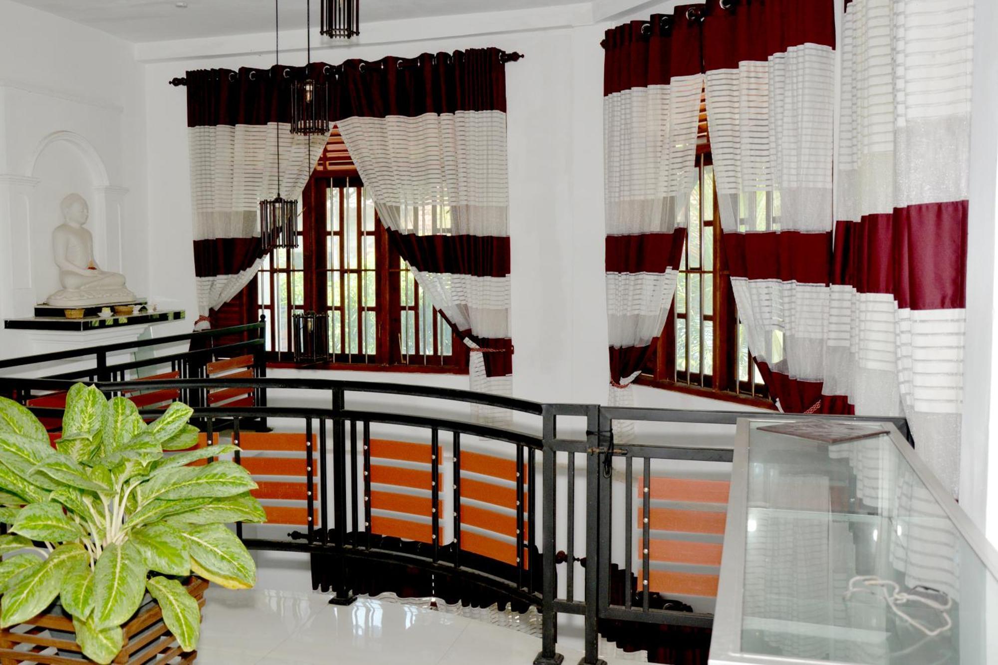 Sumimal Resort Polhena มาตารา ภายนอก รูปภาพ